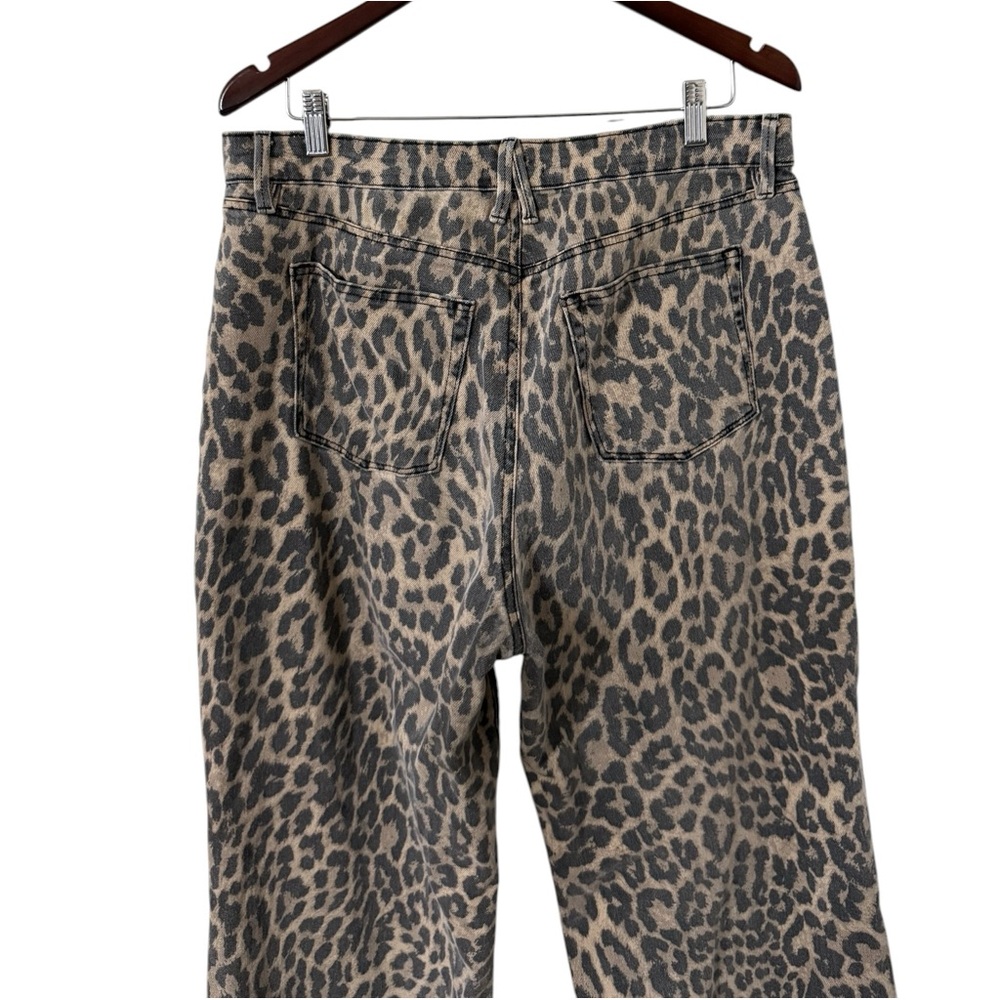 GOOD AMERICAN Good Ease Leopard Cheetah High Rise Wide Leg Jeans - Picture 8 of 10